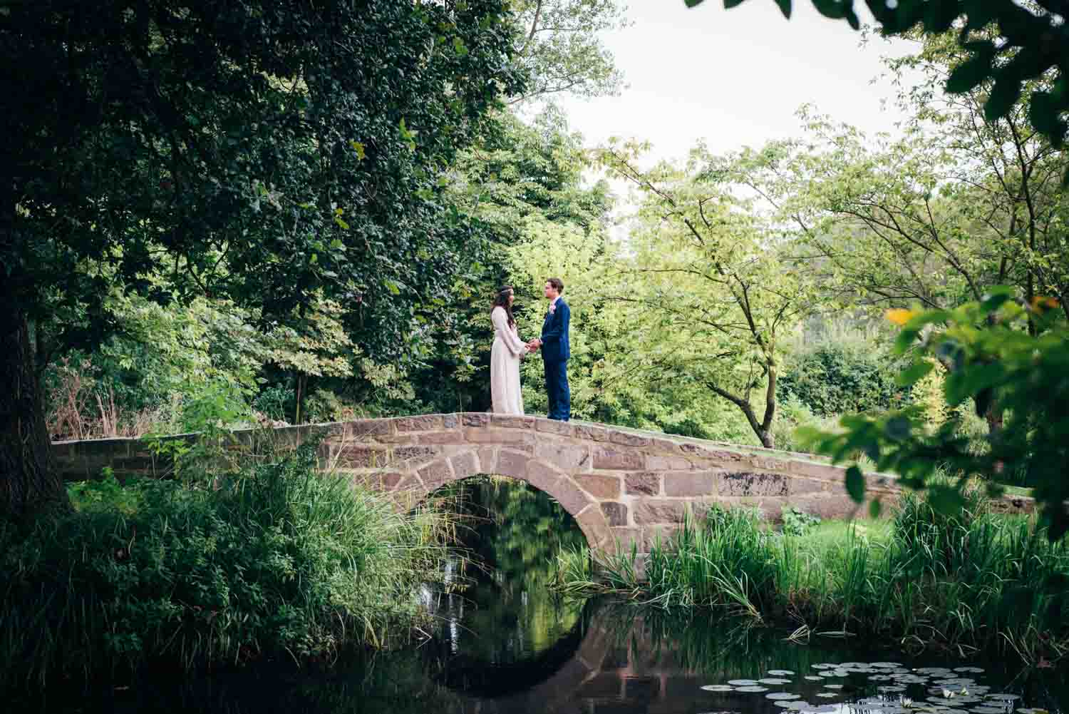 Relaxed bride and groom photography at Oxnead Hall wedding in norwich