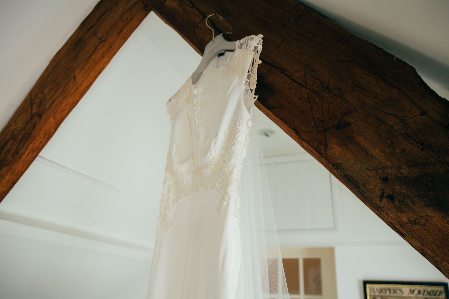 bridal gown Ipswich Relaxed Wedding Photographer